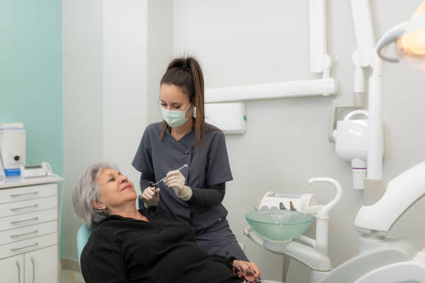 Best Pediatric Emergency Dentist in Gberts, IL