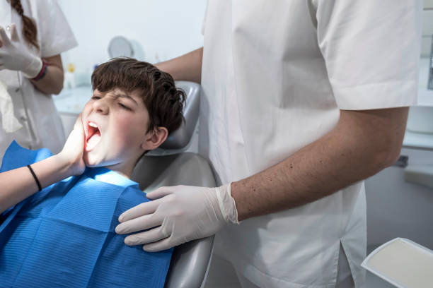 Best Mobile Emergency Dentist in Gberts, IL